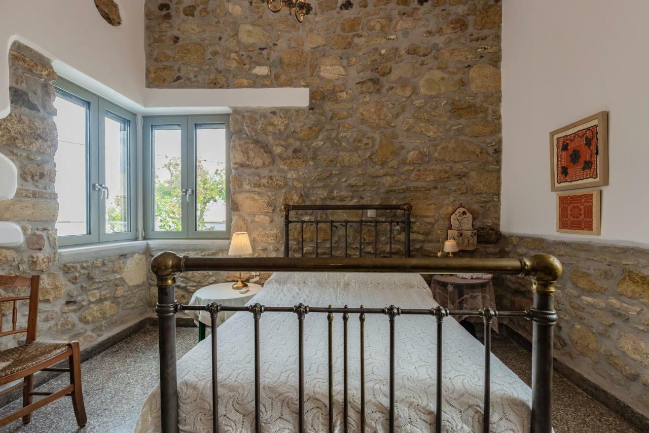 Iliopetra House Sívas
